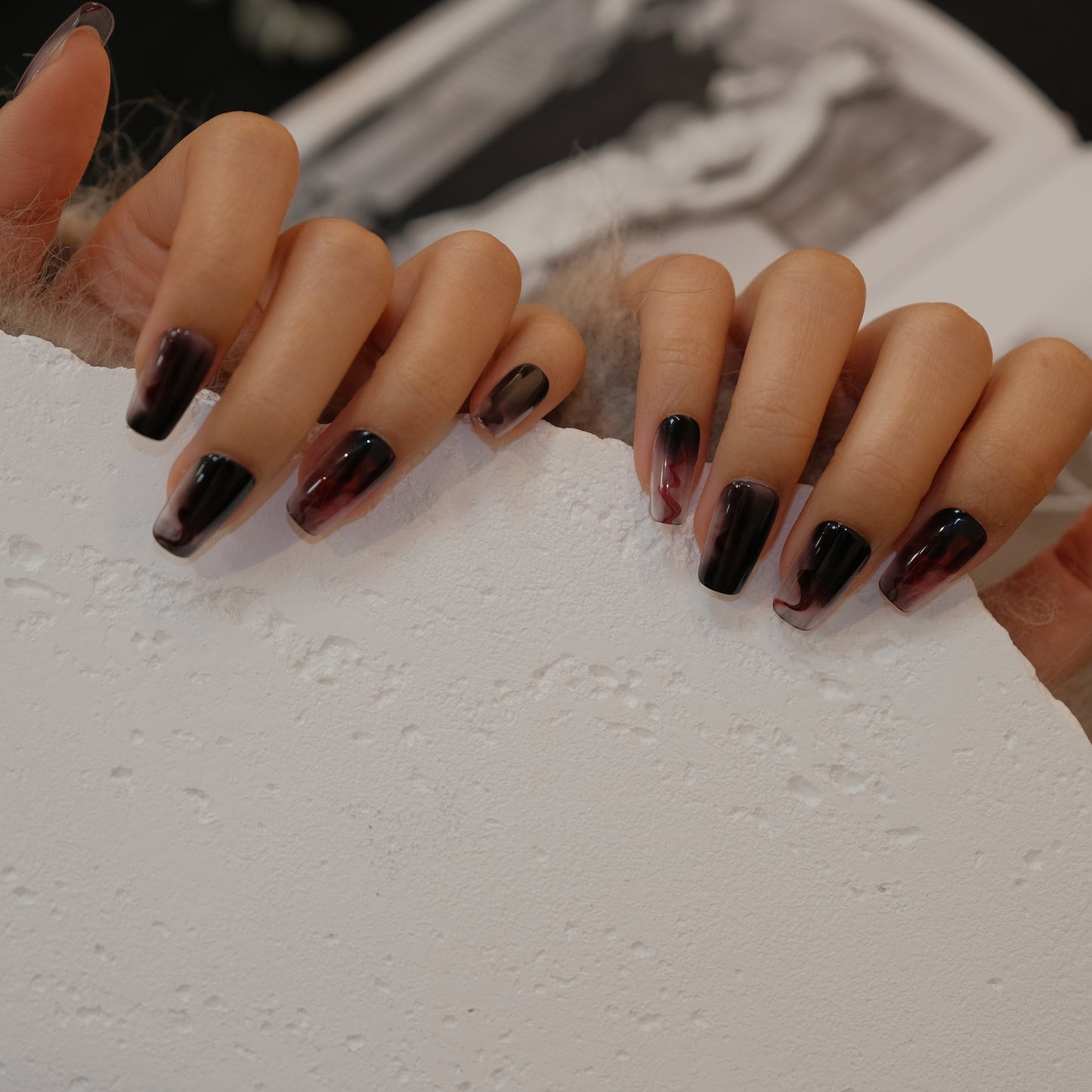 InchArt Press-on Nails Dark Desire