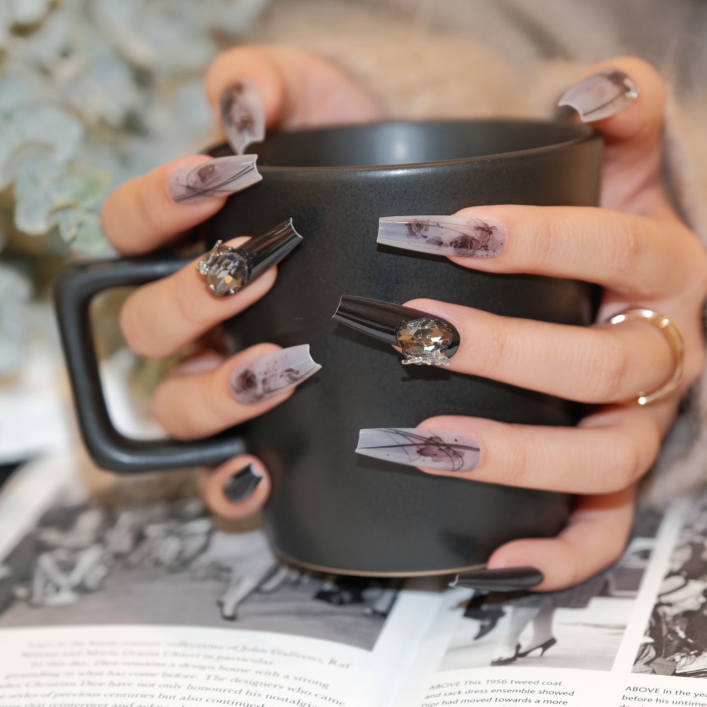 InchArt Press-on Nails Midnight & Moonlight