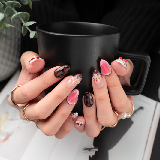 InchArt Press-on Nails Off Duty