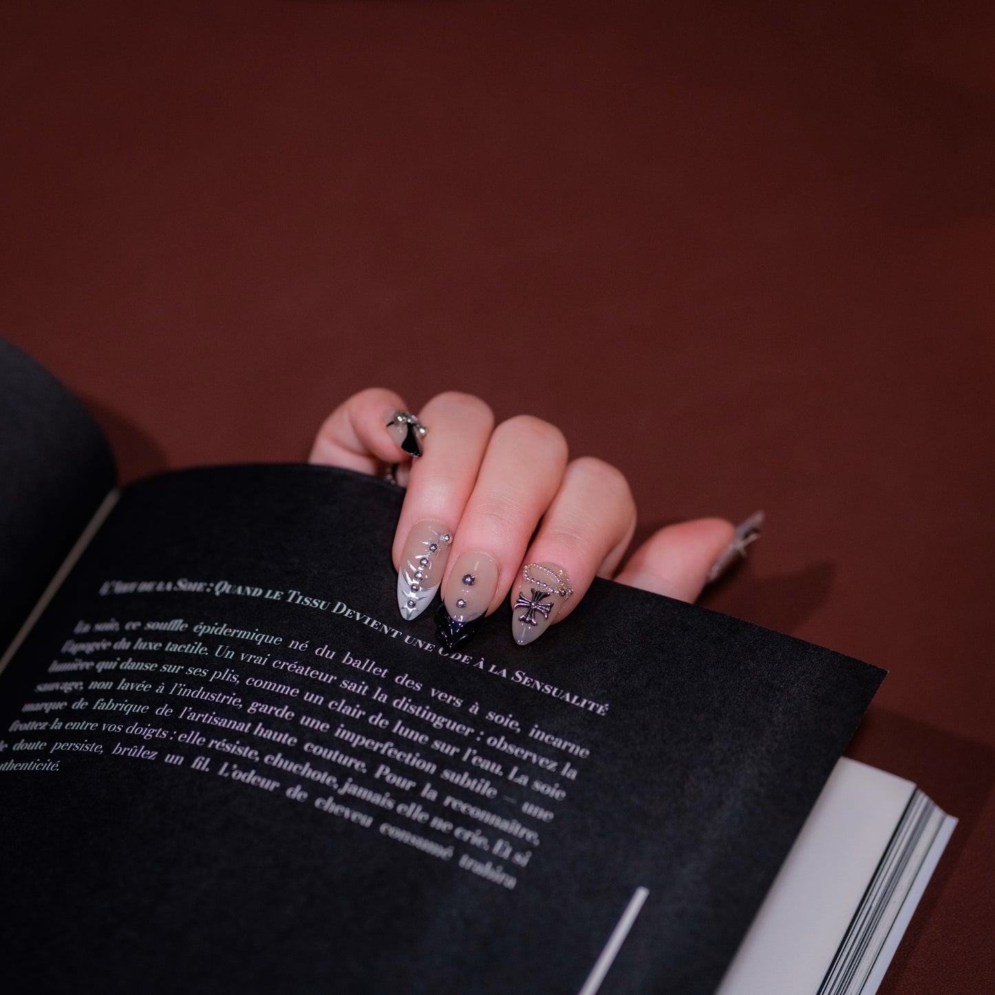 InchArt Press-on Nails Midnight Couture