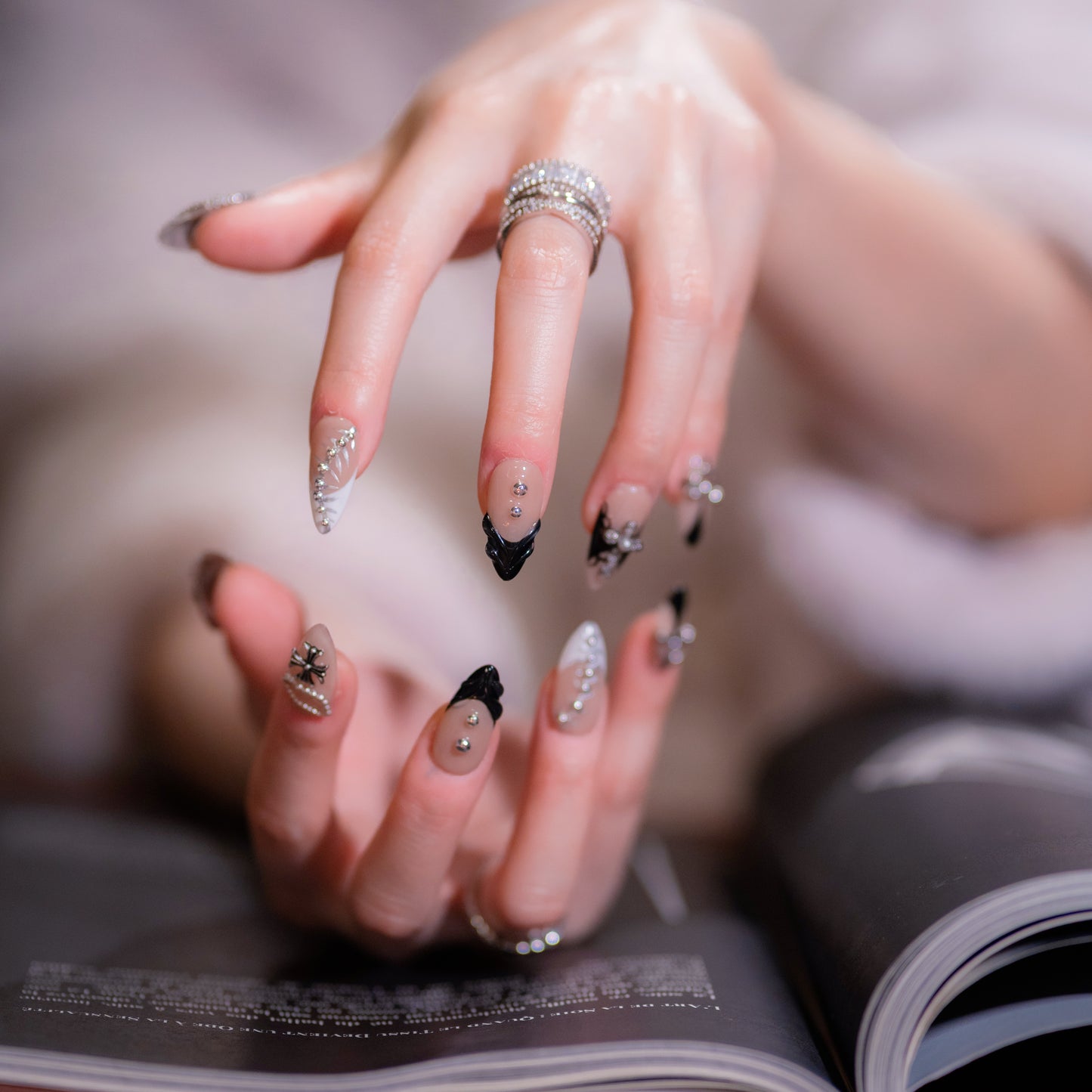 InchArt Press-on Nails Midnight Couture