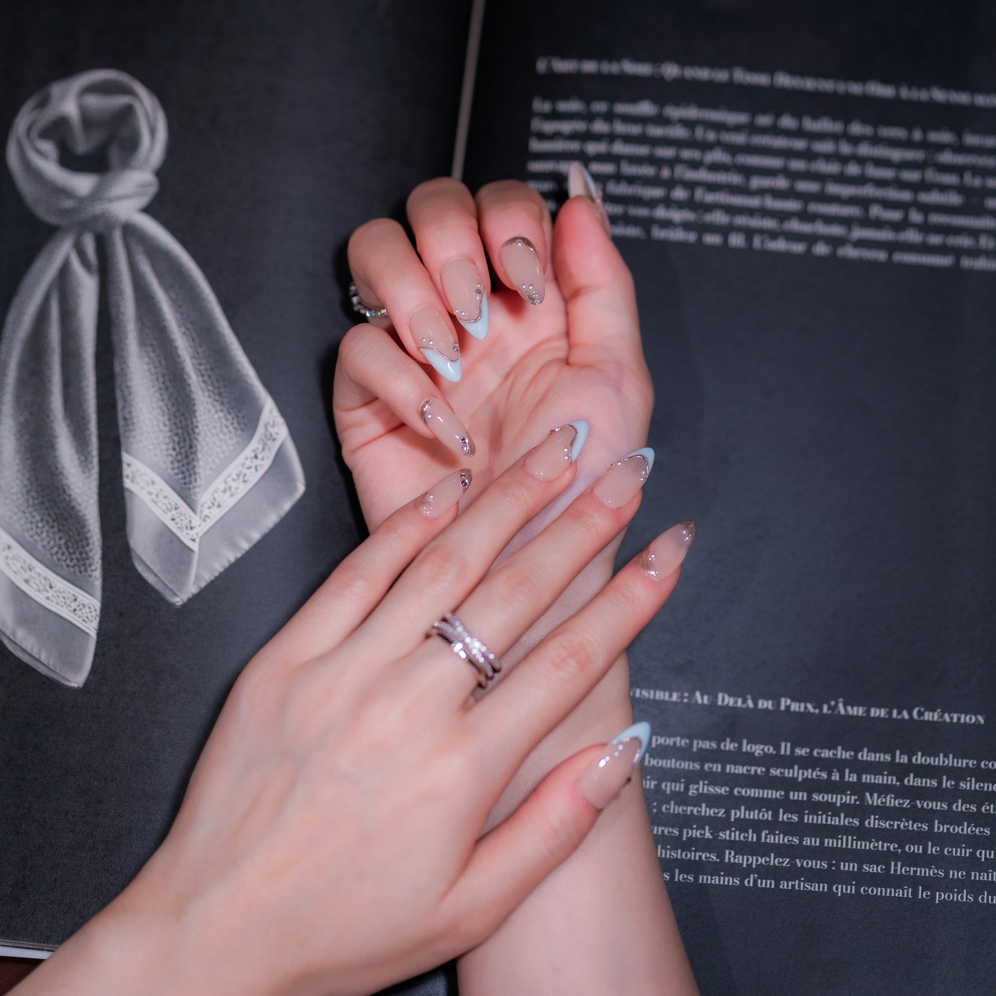 InchArt Press-on Nails Winter Glow