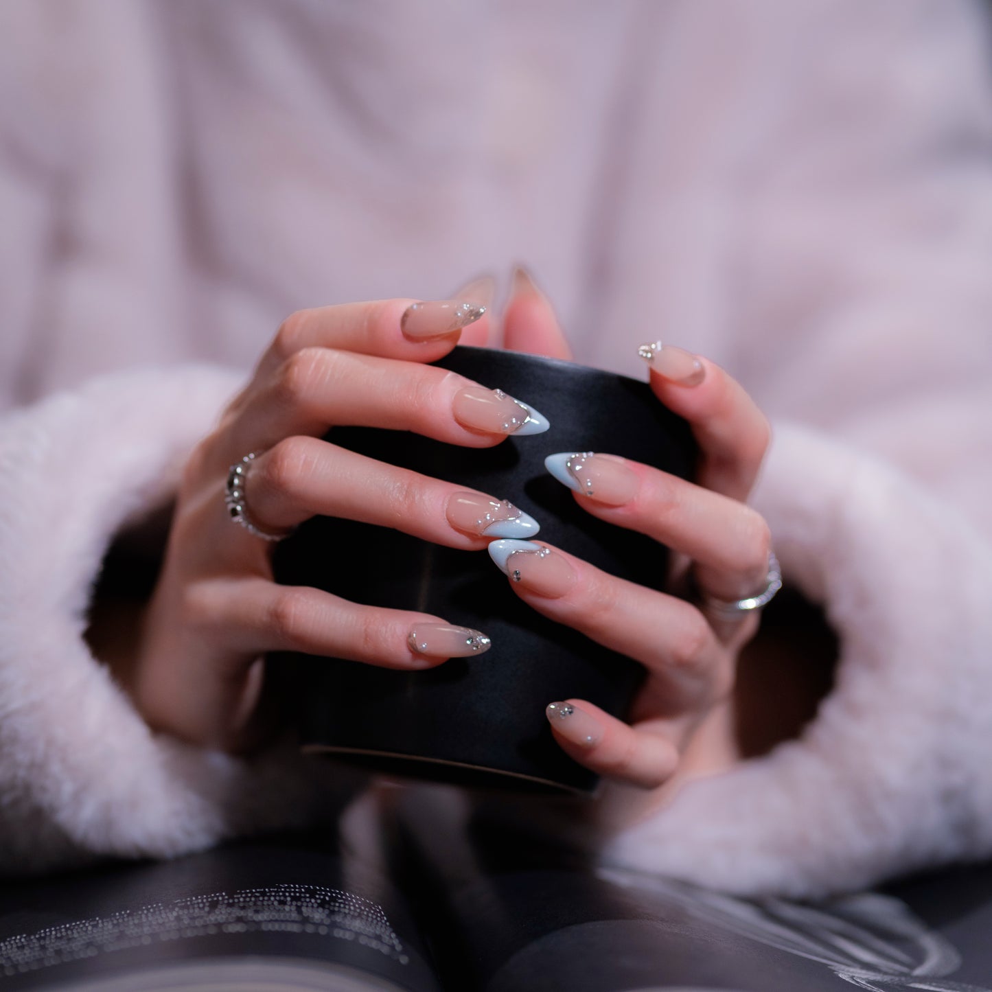 InchArt Press-on Nails Winter Glow