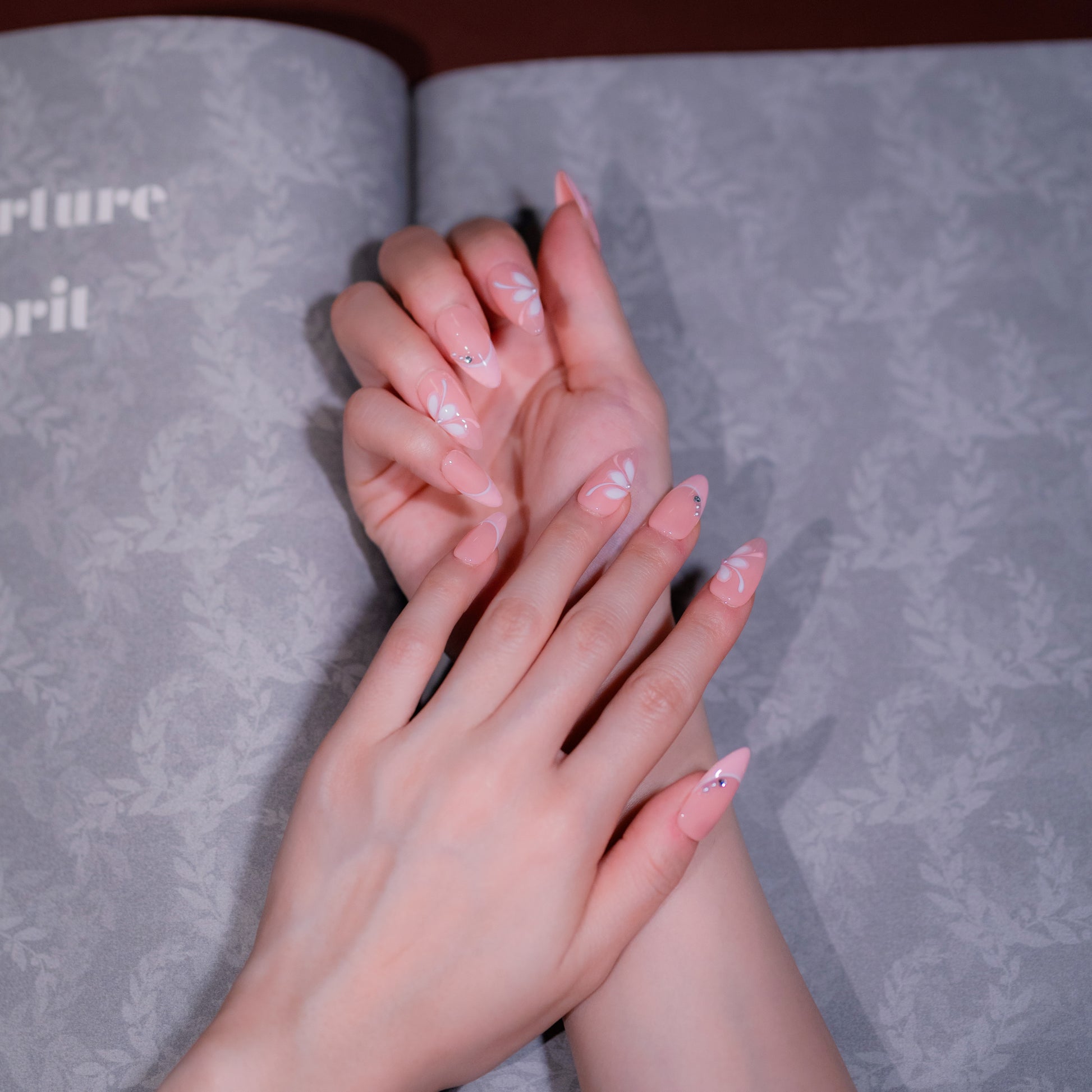 InchArt Press-on Nails Rosalie