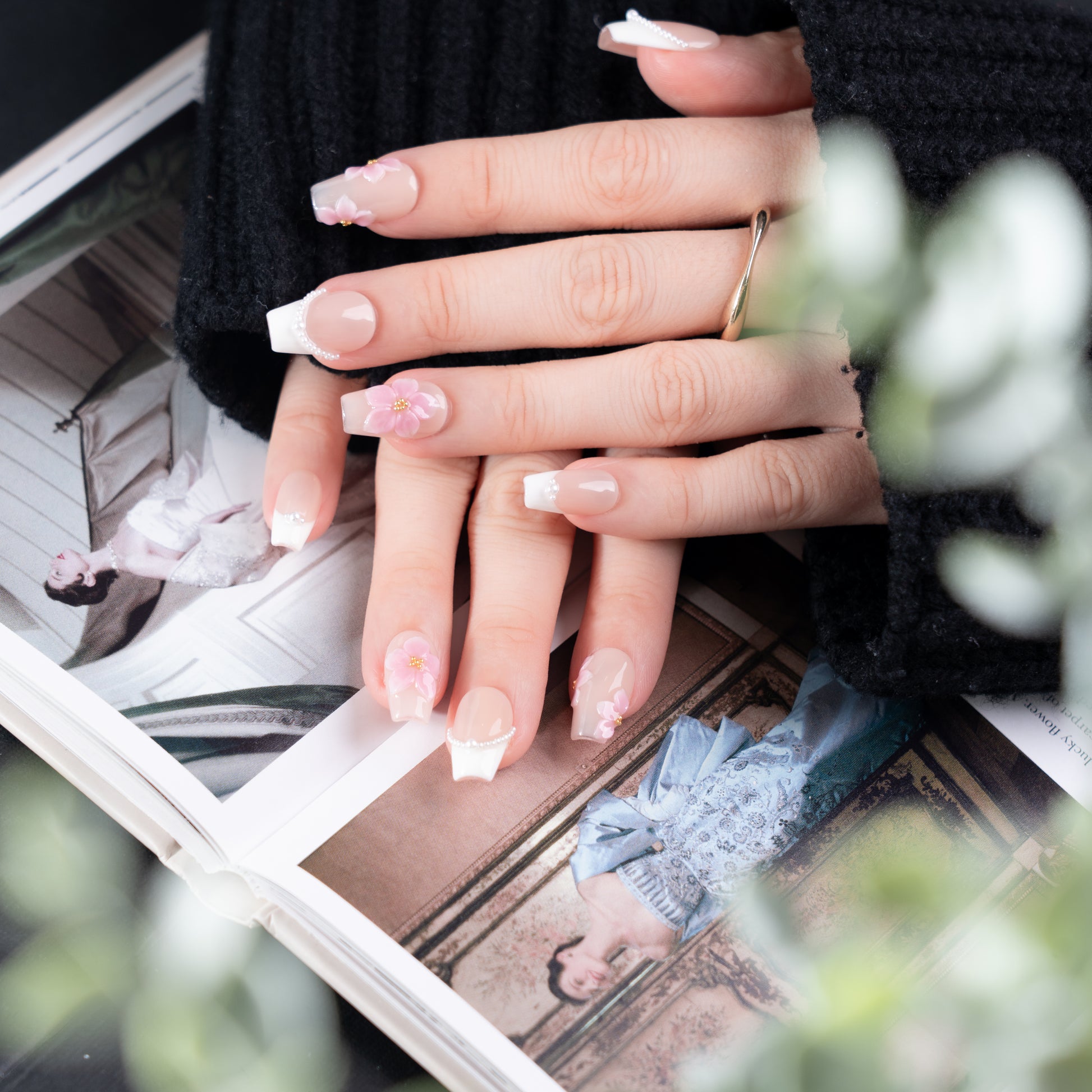 InchArt Press-on Nails Cherry Blossom