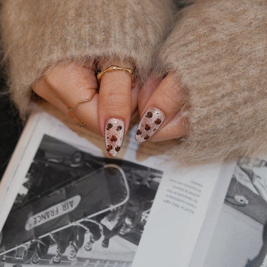 InchArt Press-on Nails Spotted a Beauty