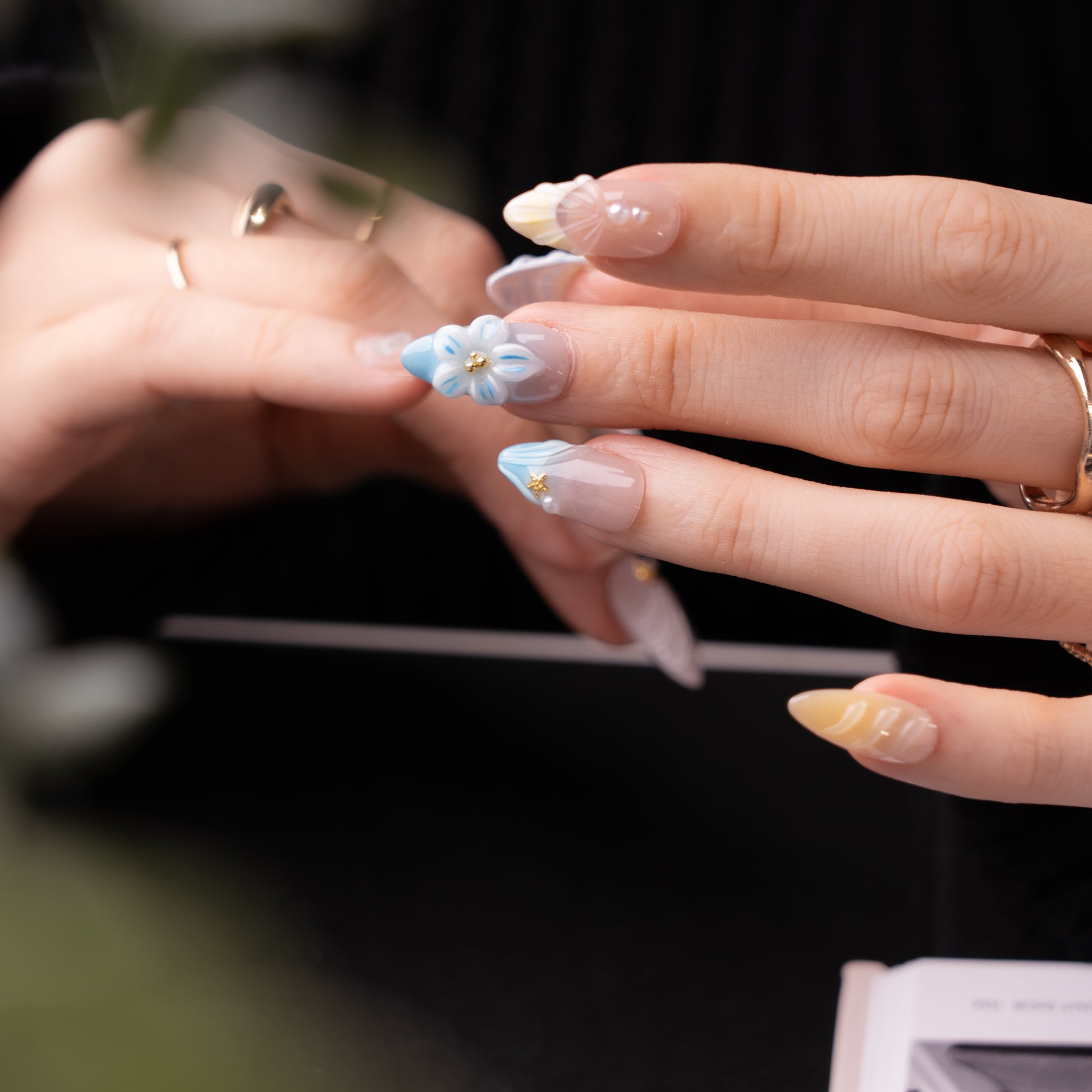 InchArt Press-on Nails Sunkissed Shells
