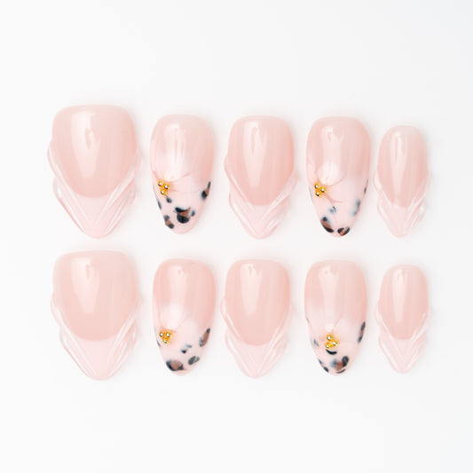 InchArt Press-on Nails Vivienne