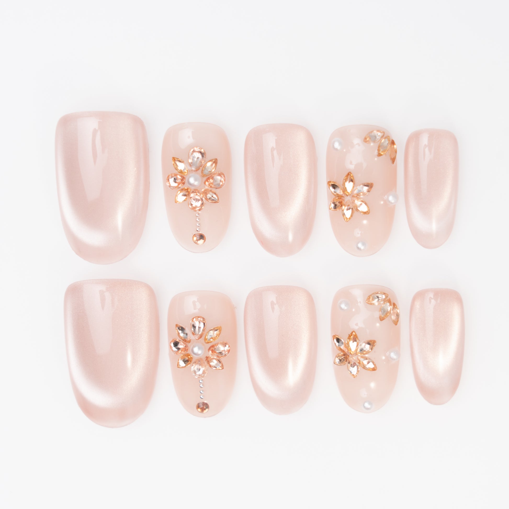 InchArt Press-on Nails Dorothea