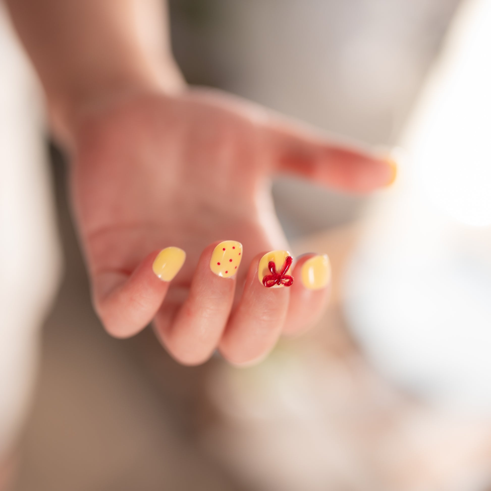 InchArt Press-on Nails Hello Kitty