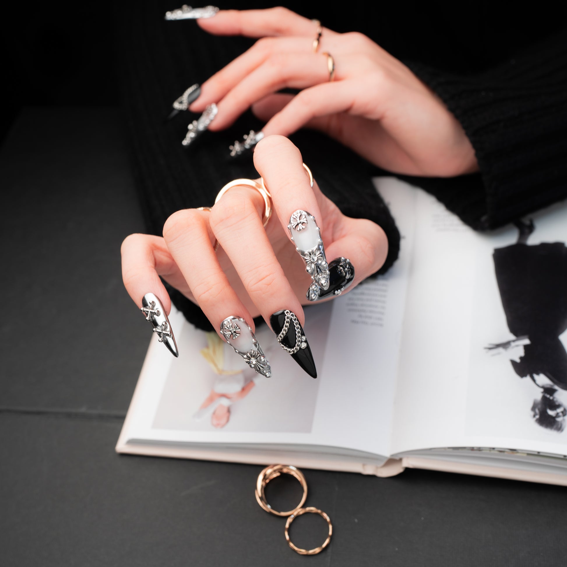 InchArt Press-on Nails Ink Theory