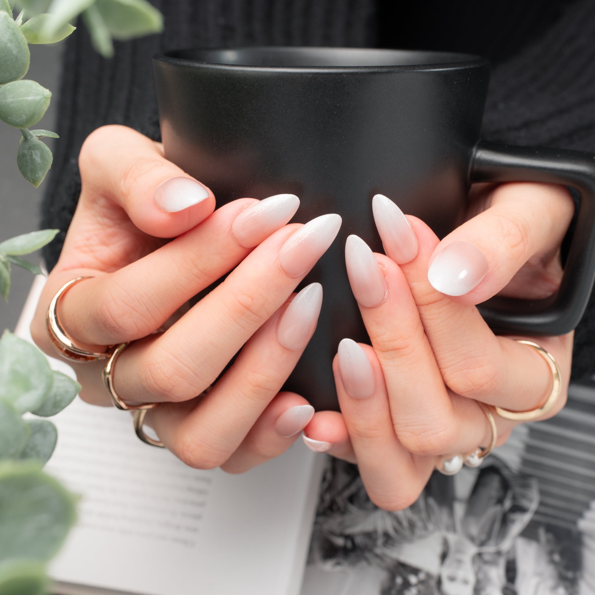 InchArt Press-on Nails Soft Latte